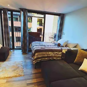 Apartamento Luxury In Zona 10 With Pool, Guatemala