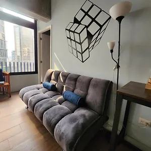 Granat, Con Parqueo En Cuatro Grados Norte Apartment